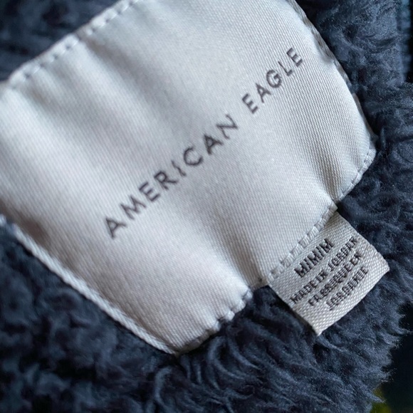 American eagle sweater!! - Picture 2 of 3